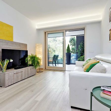 Green Terraced Apartment. 3 Stops From Colosseum Экстерьер фото