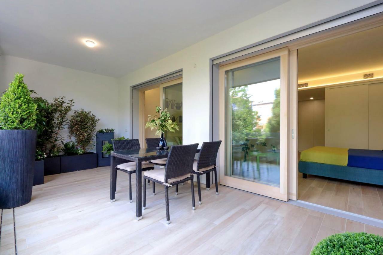 Green Terraced Apartment. 3 Stops From Colosseum Экстерьер фото